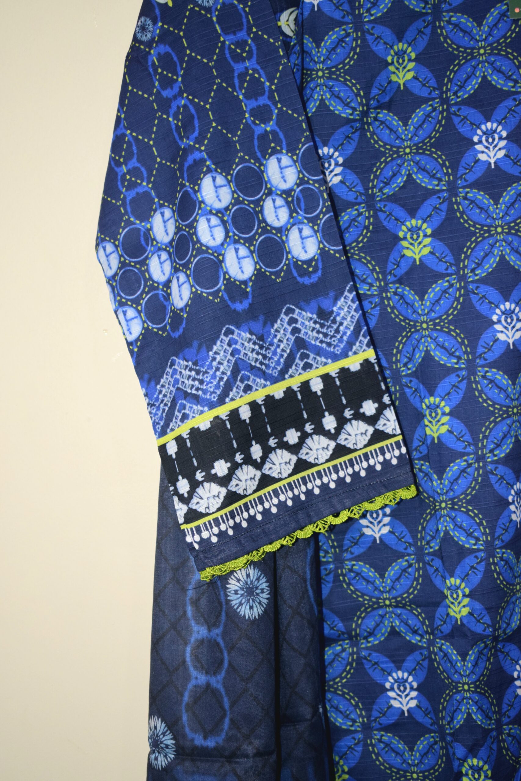 Midnight Mosaic - Bana Dora 3-Piece With Lawn Dupatta (Stitched) - Image 4