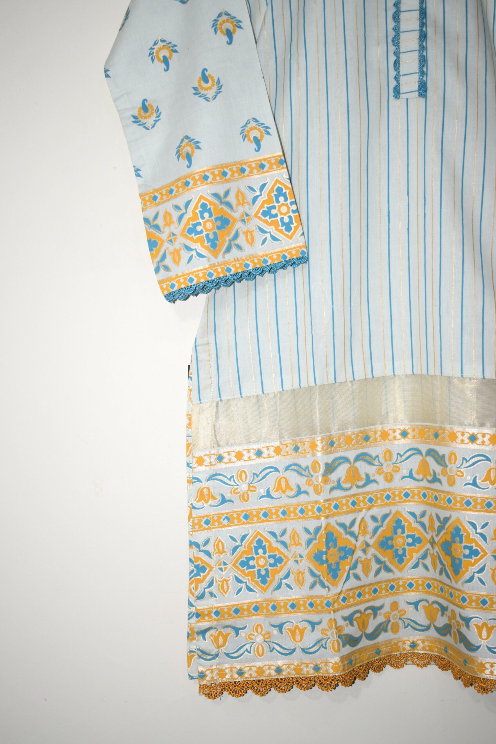 Meadow Mist - 3 Piece Repeat Edition With Lawn Dupatta (Ready to Wear) - Image 2