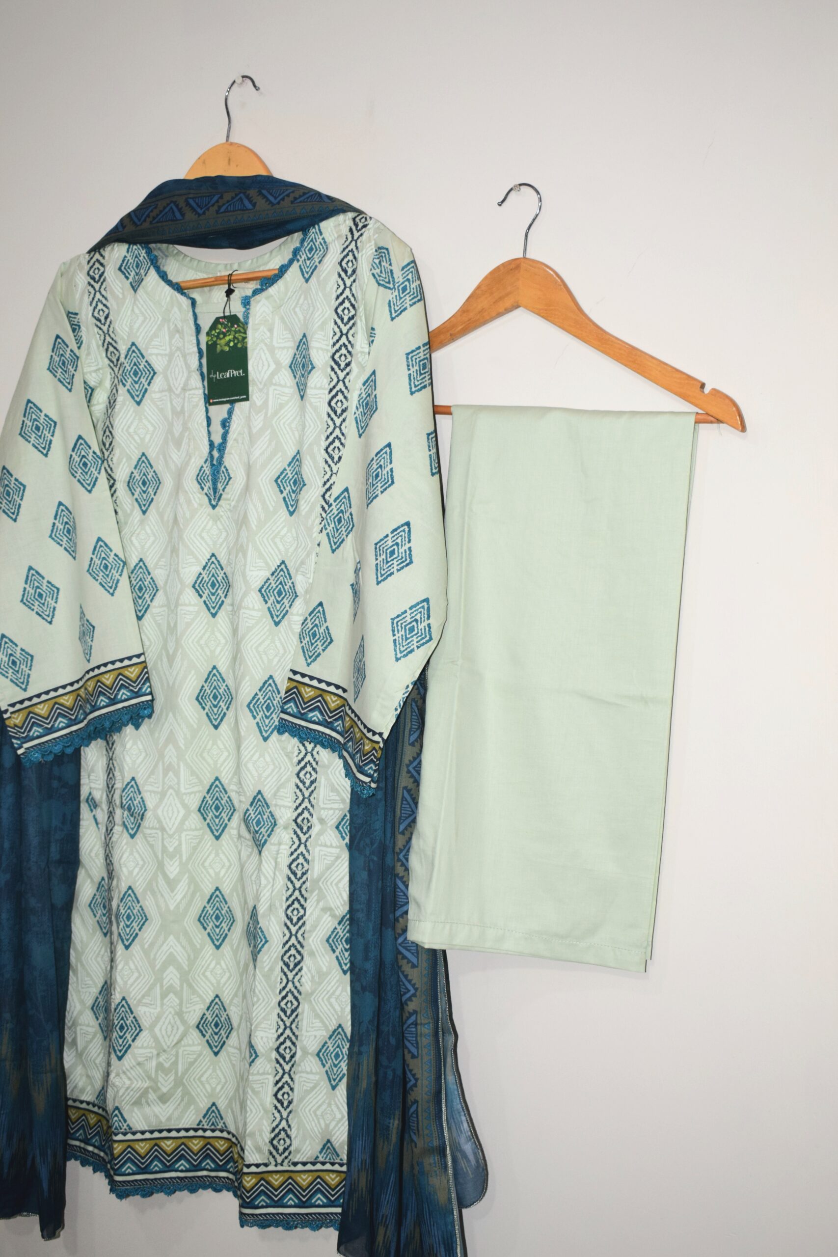 New Summer Dusk – Stitched 3-Piece Lawn Suit with Palazzo & Printed Dupatta | Ready to Wear - Image 3