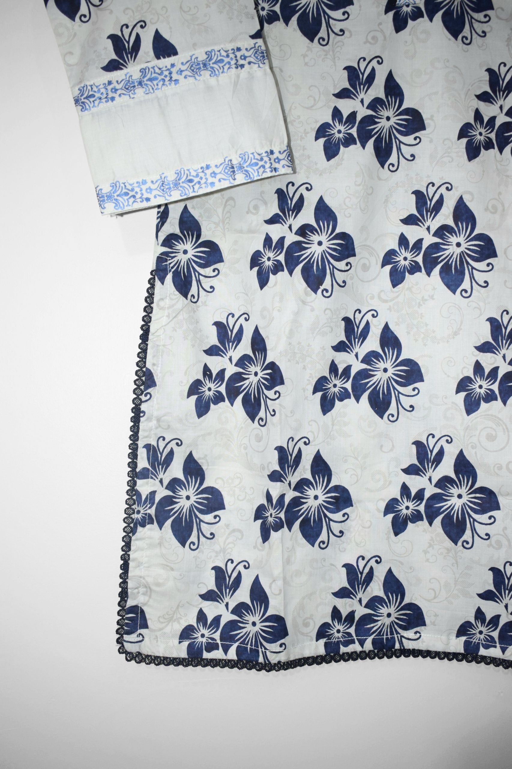 Blue Bird – Stitched 3-Piece Premium Lawn Suit | Floral Screen Print Shirt & Printed Lawn Dupatta – LeafPret Collection ’25 - Image 4