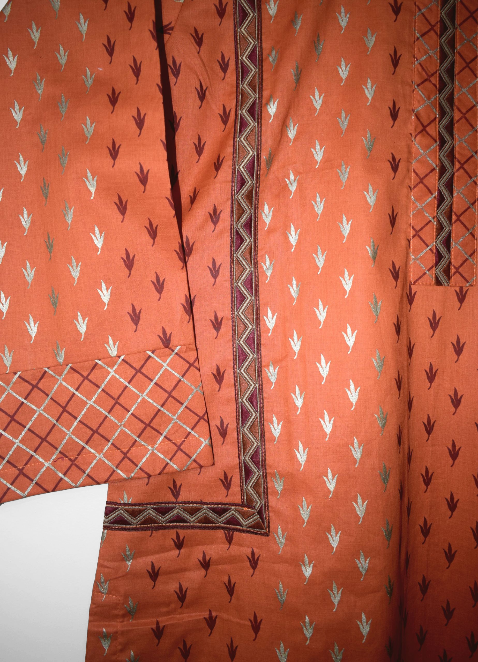 Leafline Lawn Shirt Geometric Printed Sleeve Cuffs Pakistan