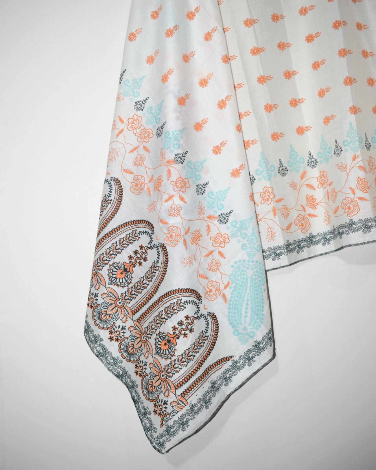 Daman Luxe – Screen Printed Lawn Dupatta by LeafPret Pakistan