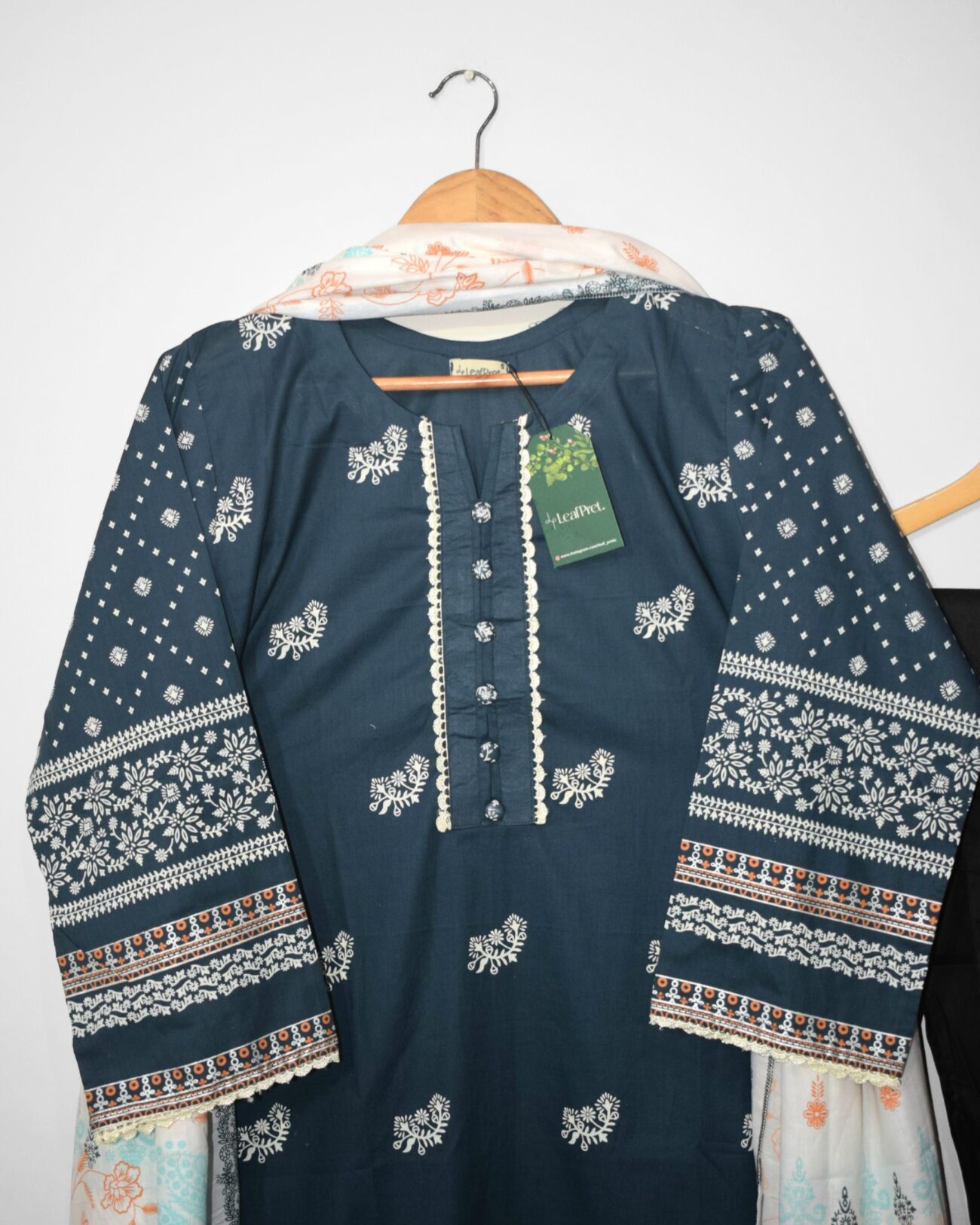 Daman Luxe – Stitched Lawn Shirt Neck Design by LeafPret