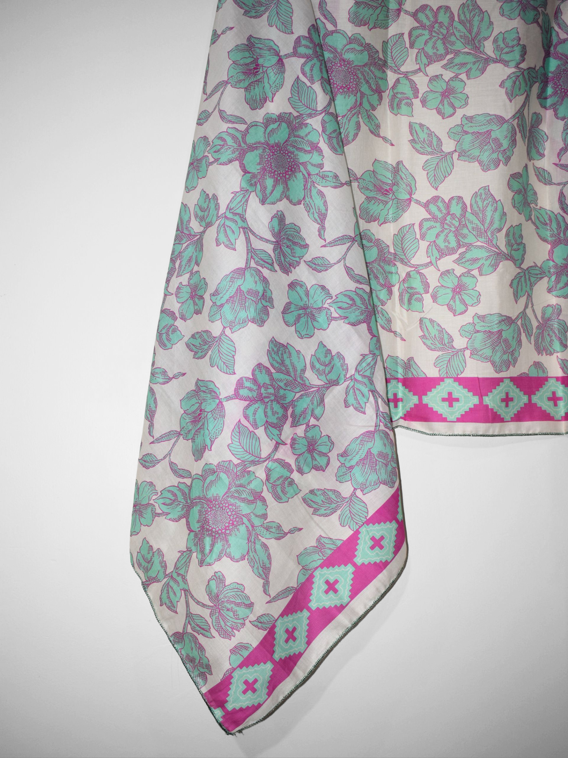 Petal Mint Digital Printed Lawn Dupatta Pakistan