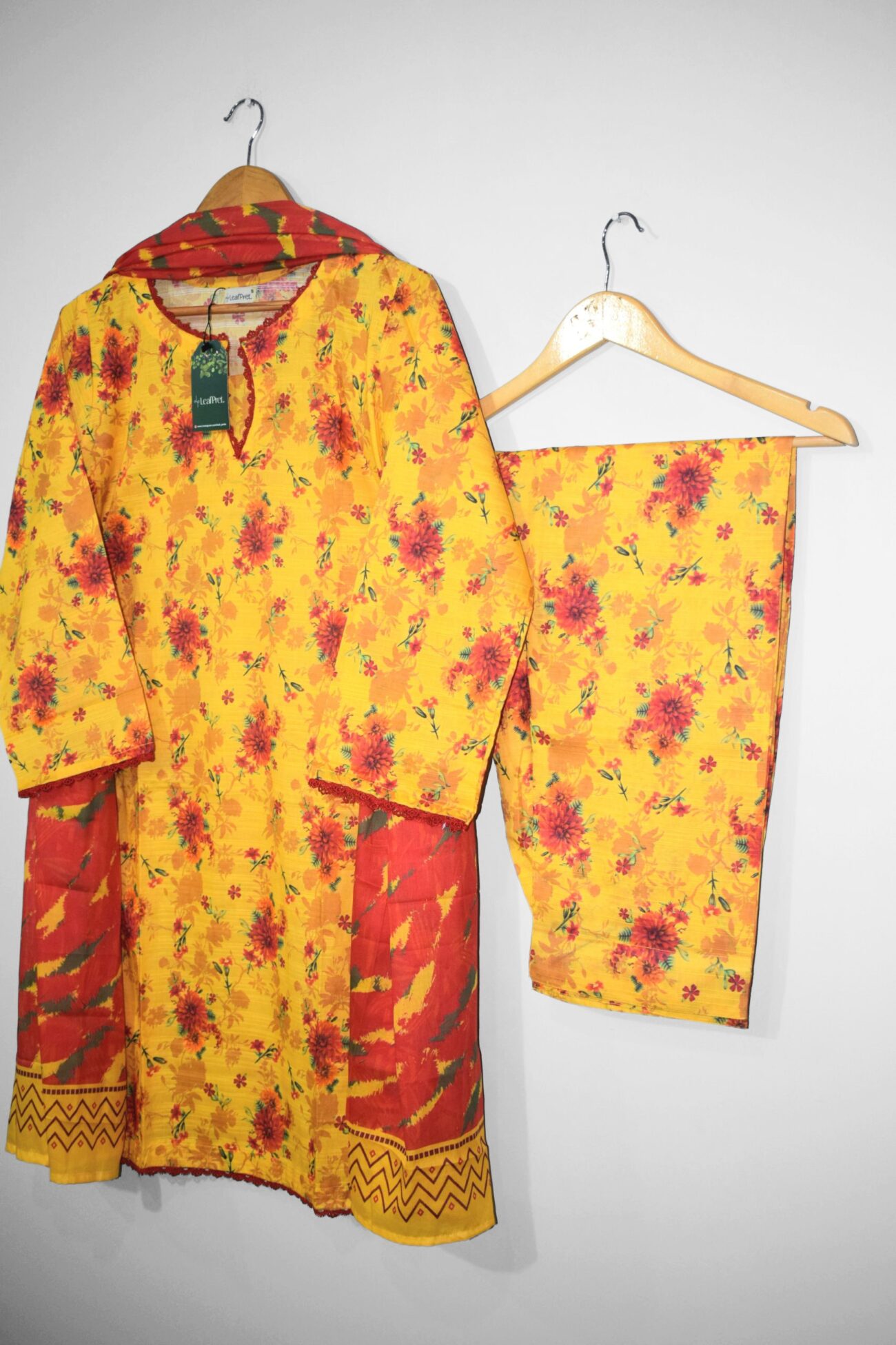 Sunflare – Matching Bana Dora Lawn Trouser for Stitched 3 Piece Suit