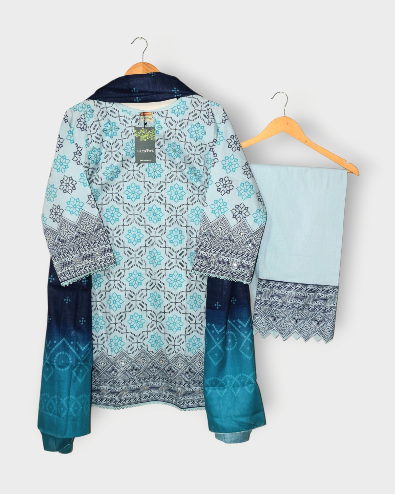 Chunri 3-Piece Stitched Lawn Suit with Hand Work by LeafPret