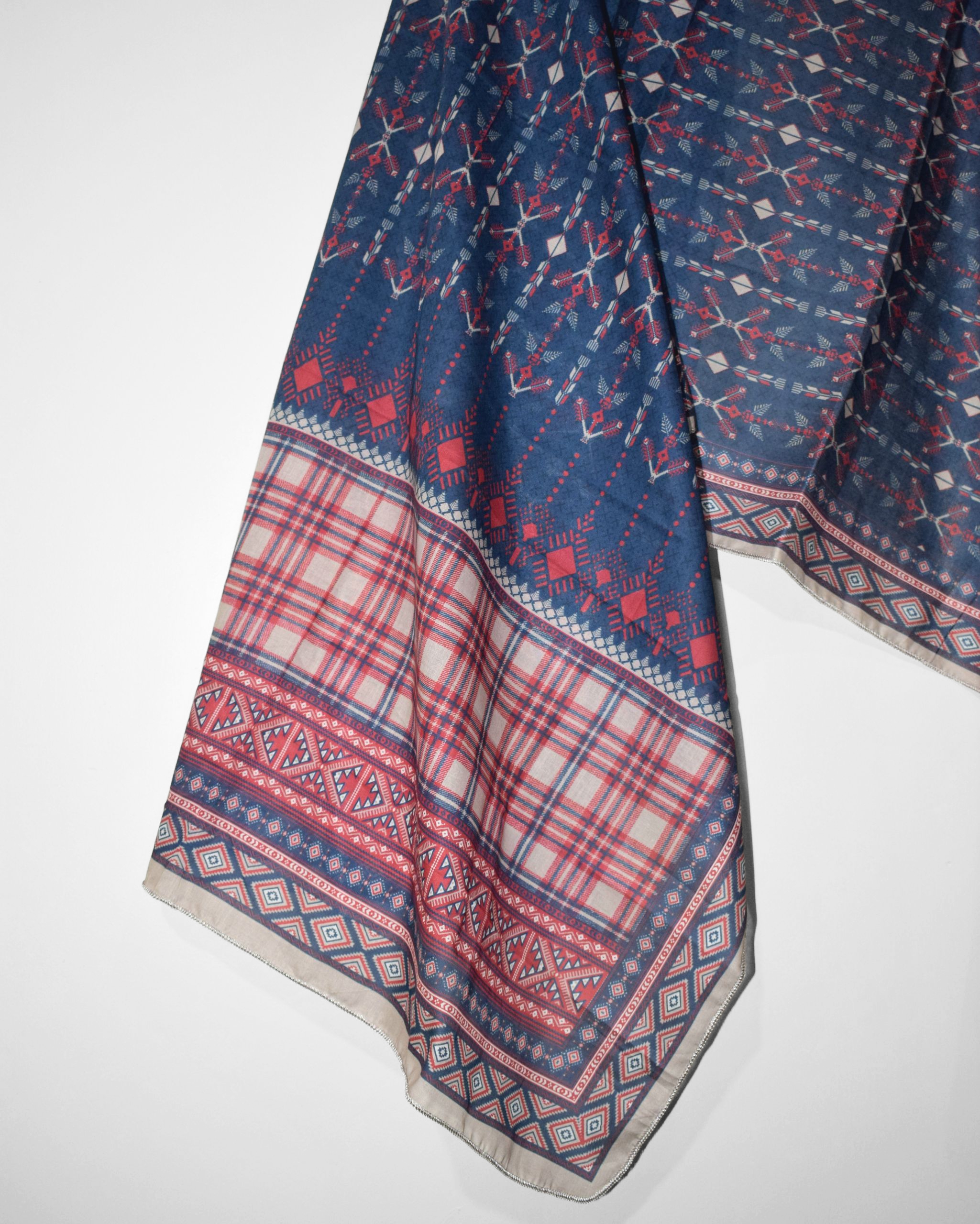 Leaf Matrix printed dupatta with navy and crimson patterns