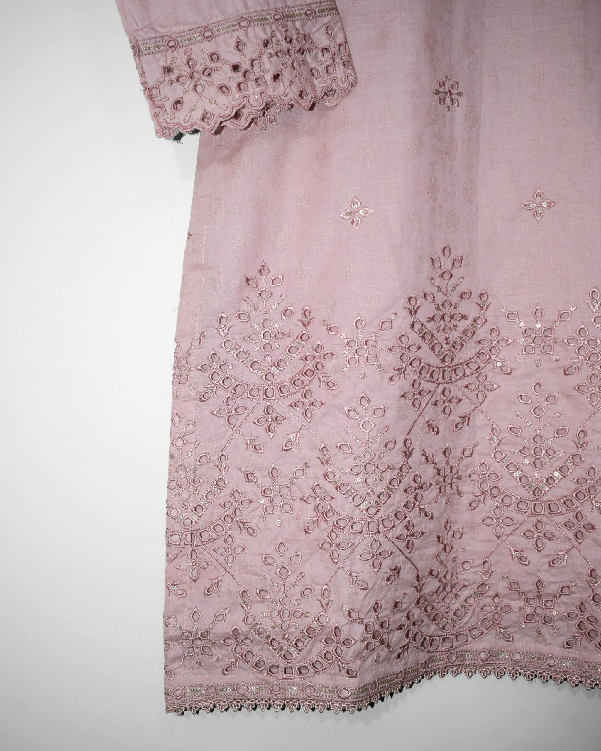 Daman embroidery of Pink Chikankari Suit