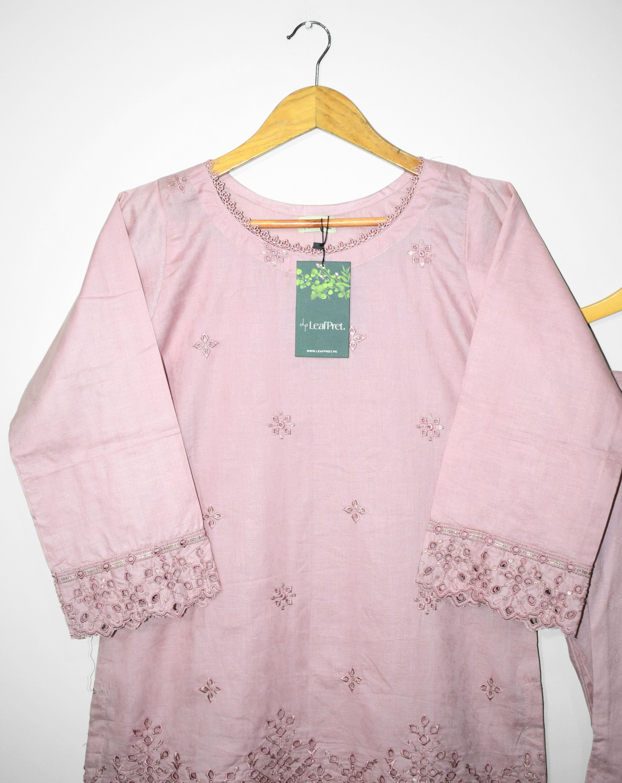 Neckline detail of Pink Chikankari Suit