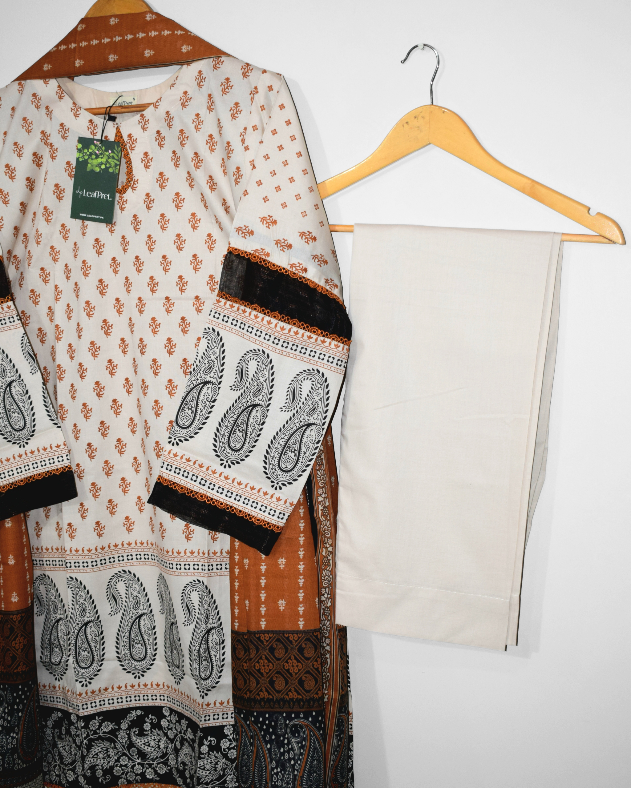 Paisley suit plain cotton trouser