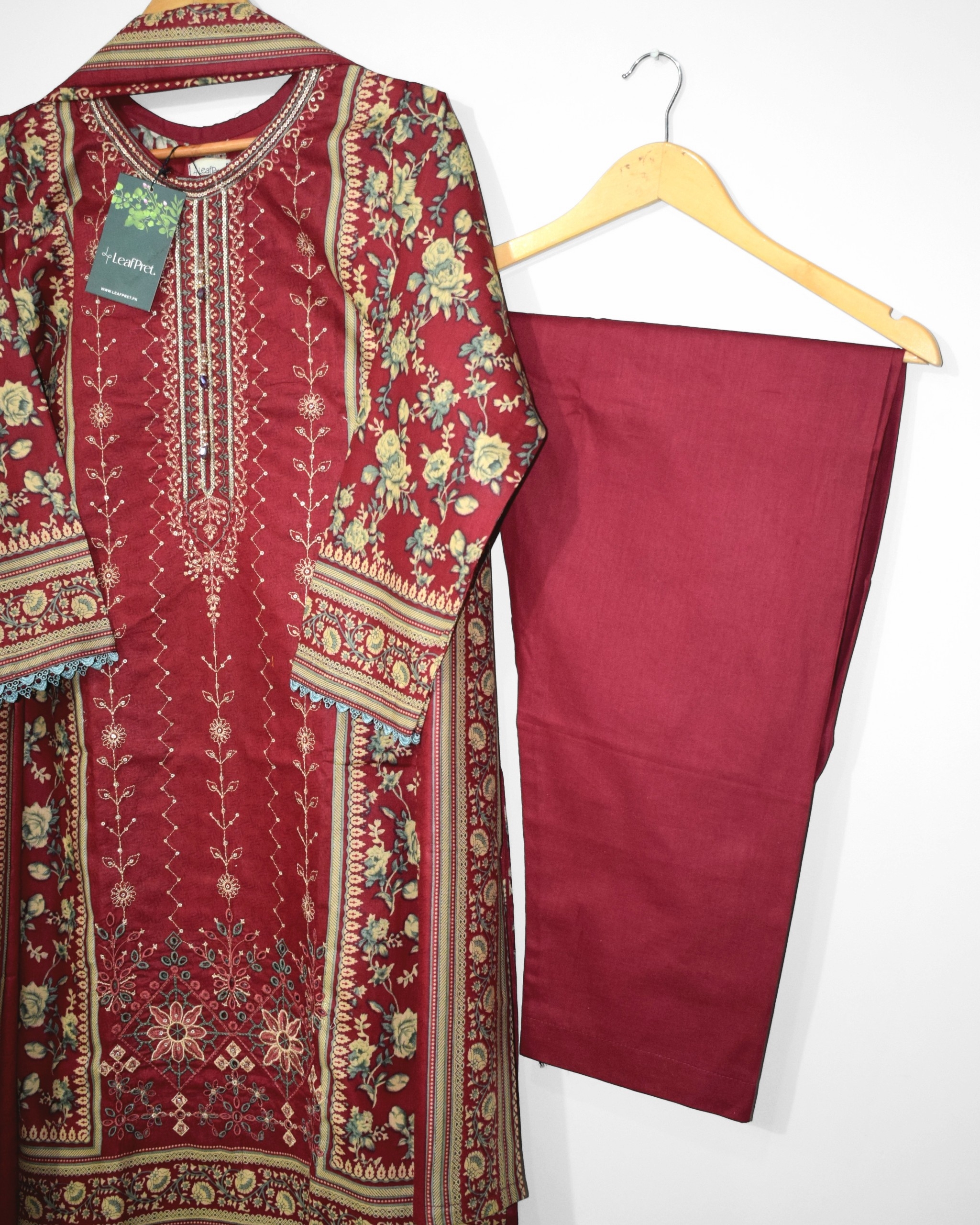 Dyed lawn trouser of Rangrez embroidered 3 piece suit