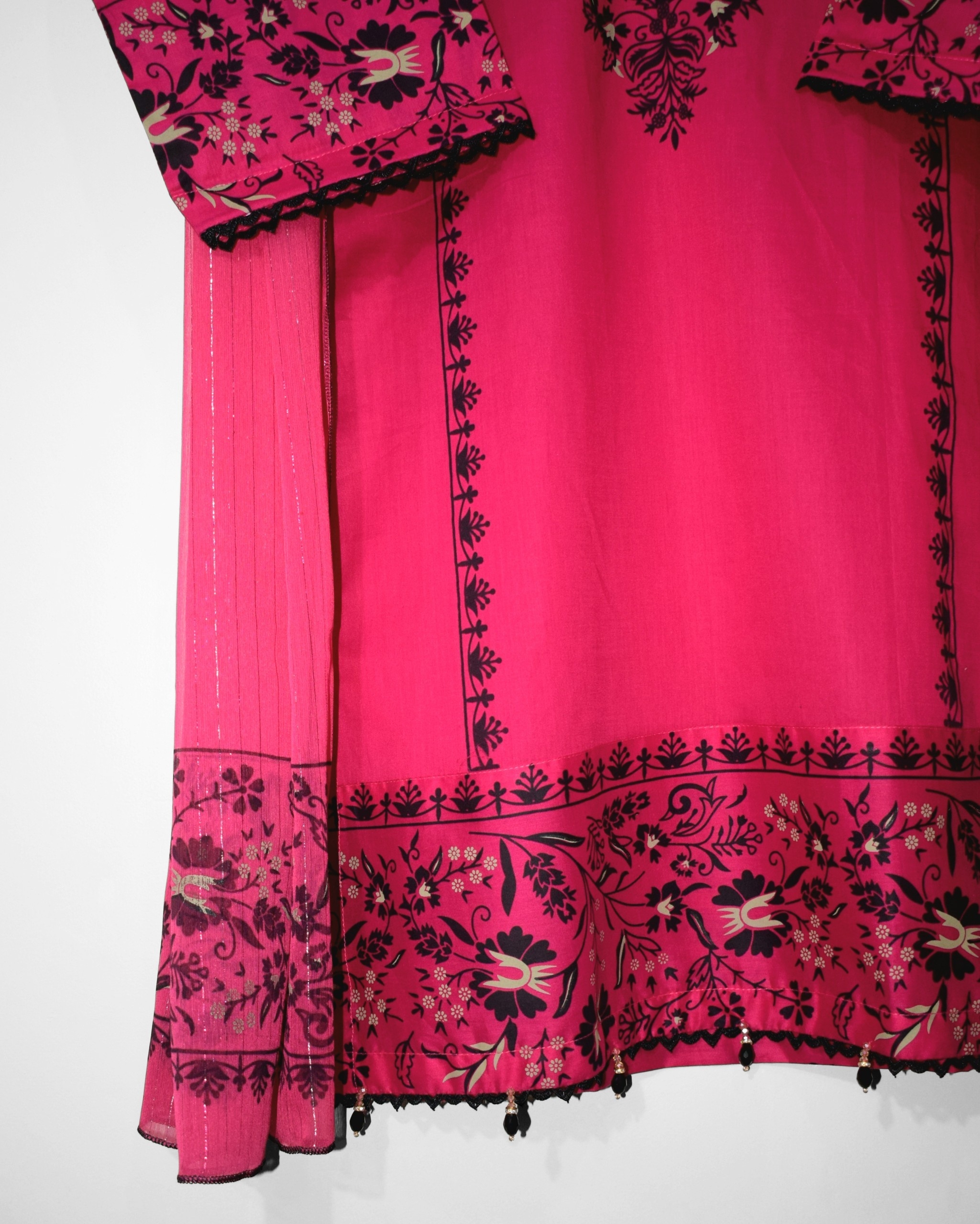 Atishi LeafPret lawn shirt daman tassel border screen print