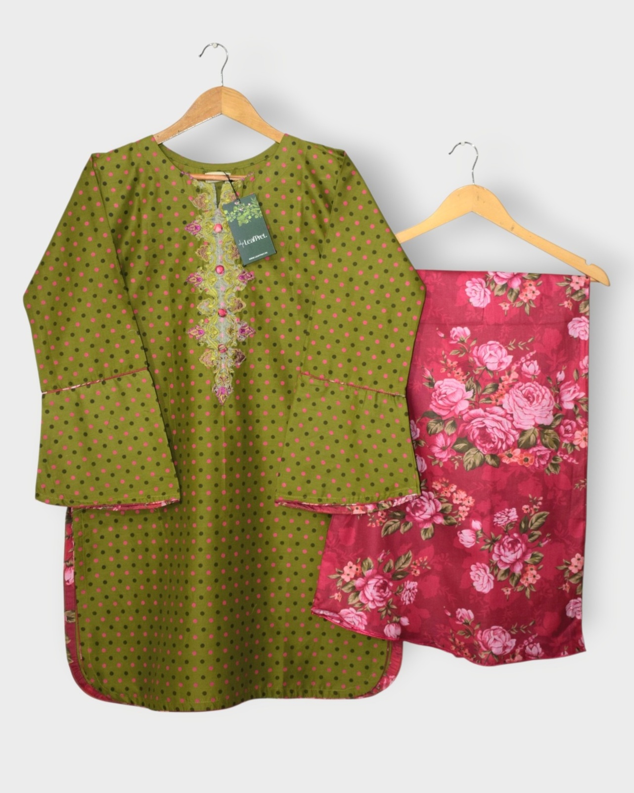 Olive Flora 2 piece stitched lawn short shirt and floral flapper by LeafPret Pakistan