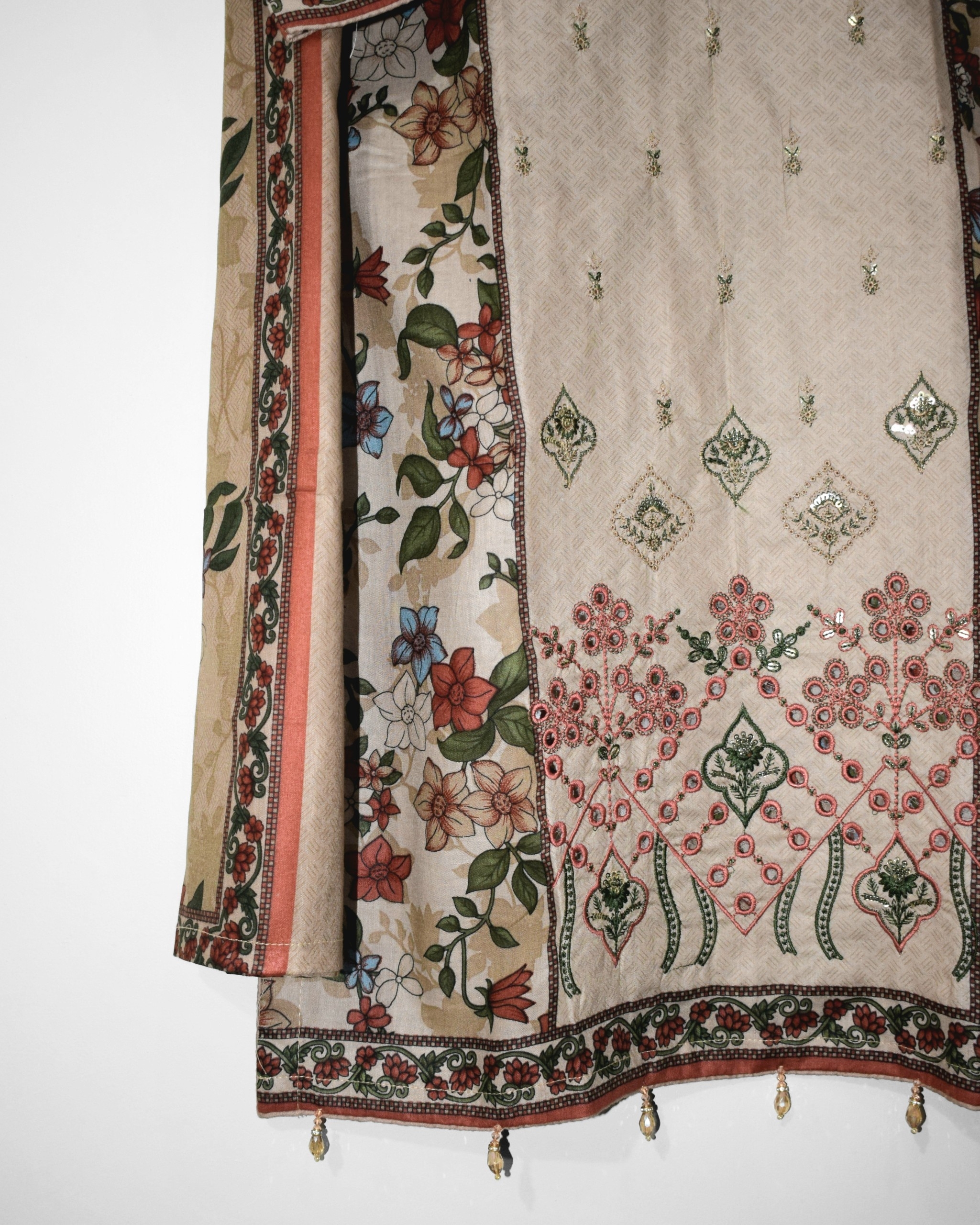 Sandstone LeafPret embroidered lawn shirt daman with printed border design