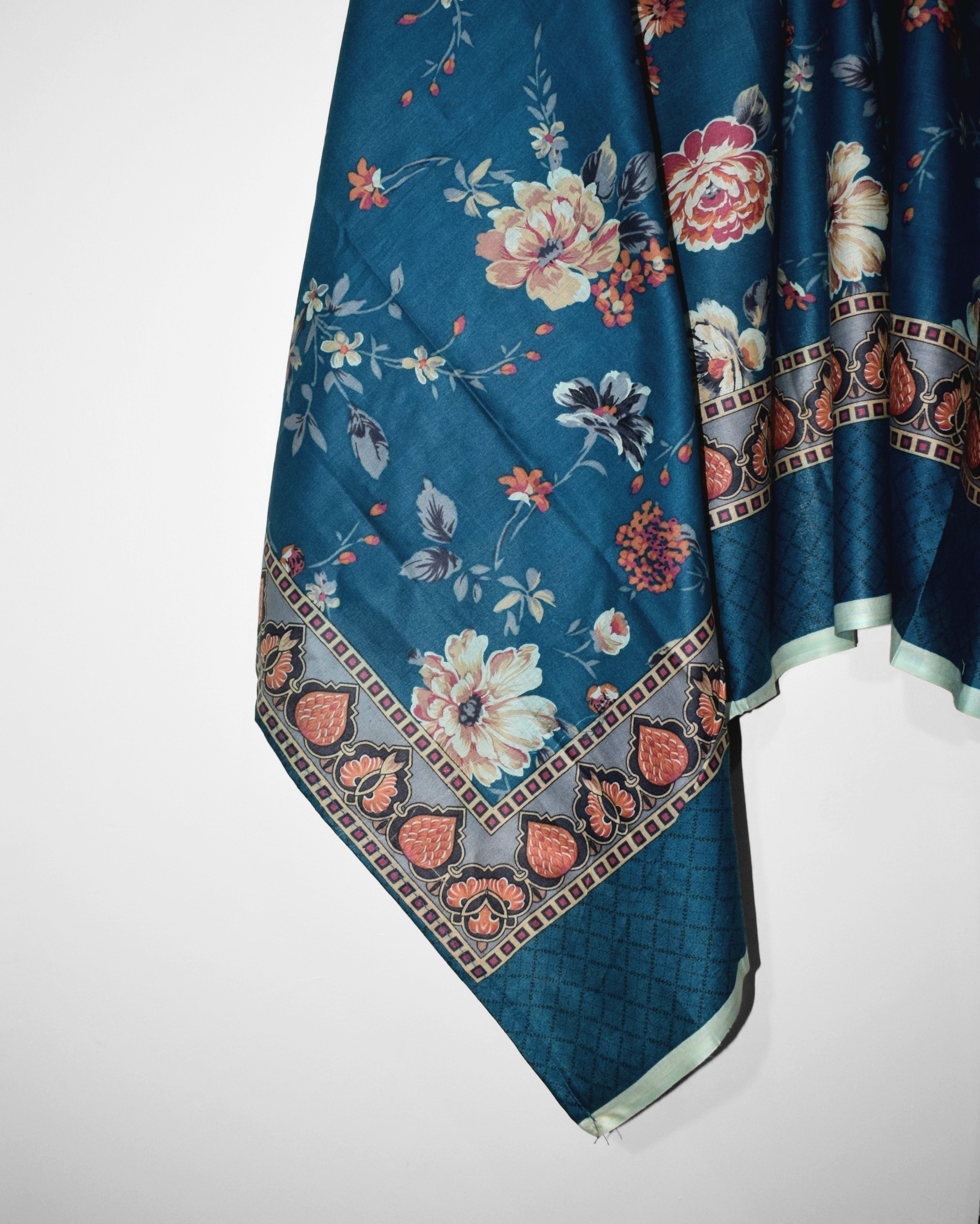 Zinc LeafPret digital printed lawn dupatta Eid Collection 2026