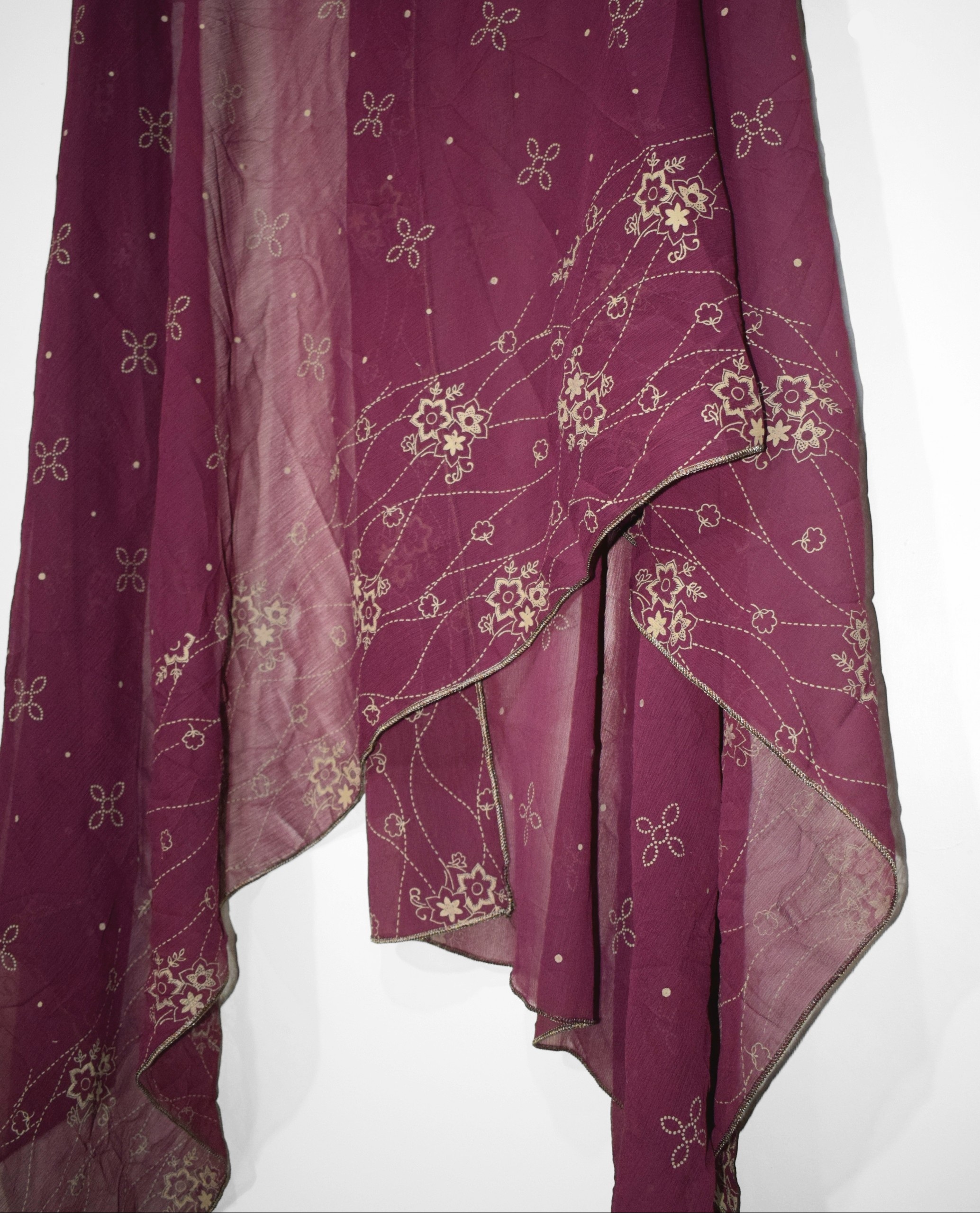 Desert Mauve chiffon dupatta with maroon screen print detailing