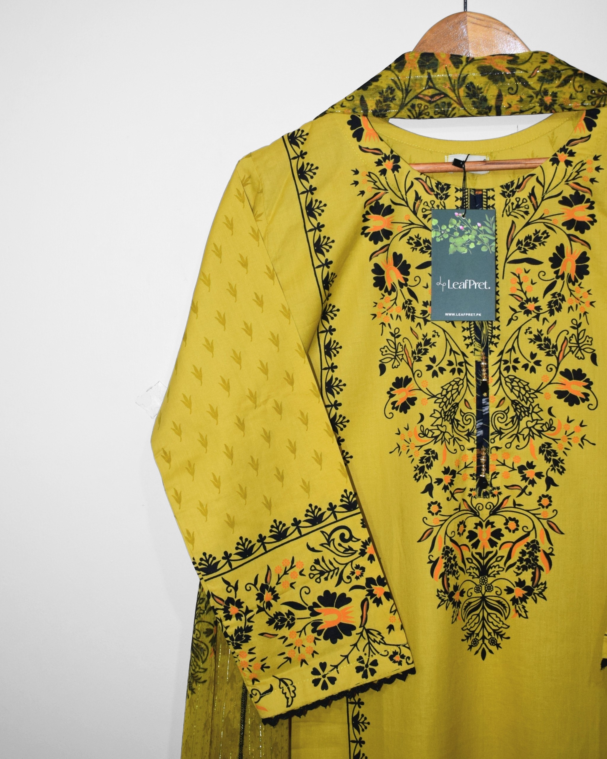 Dhani – 3 Piece Lawn Suit with Palazzo & Chiffon Dupatta | Eid ’26 - Image 2