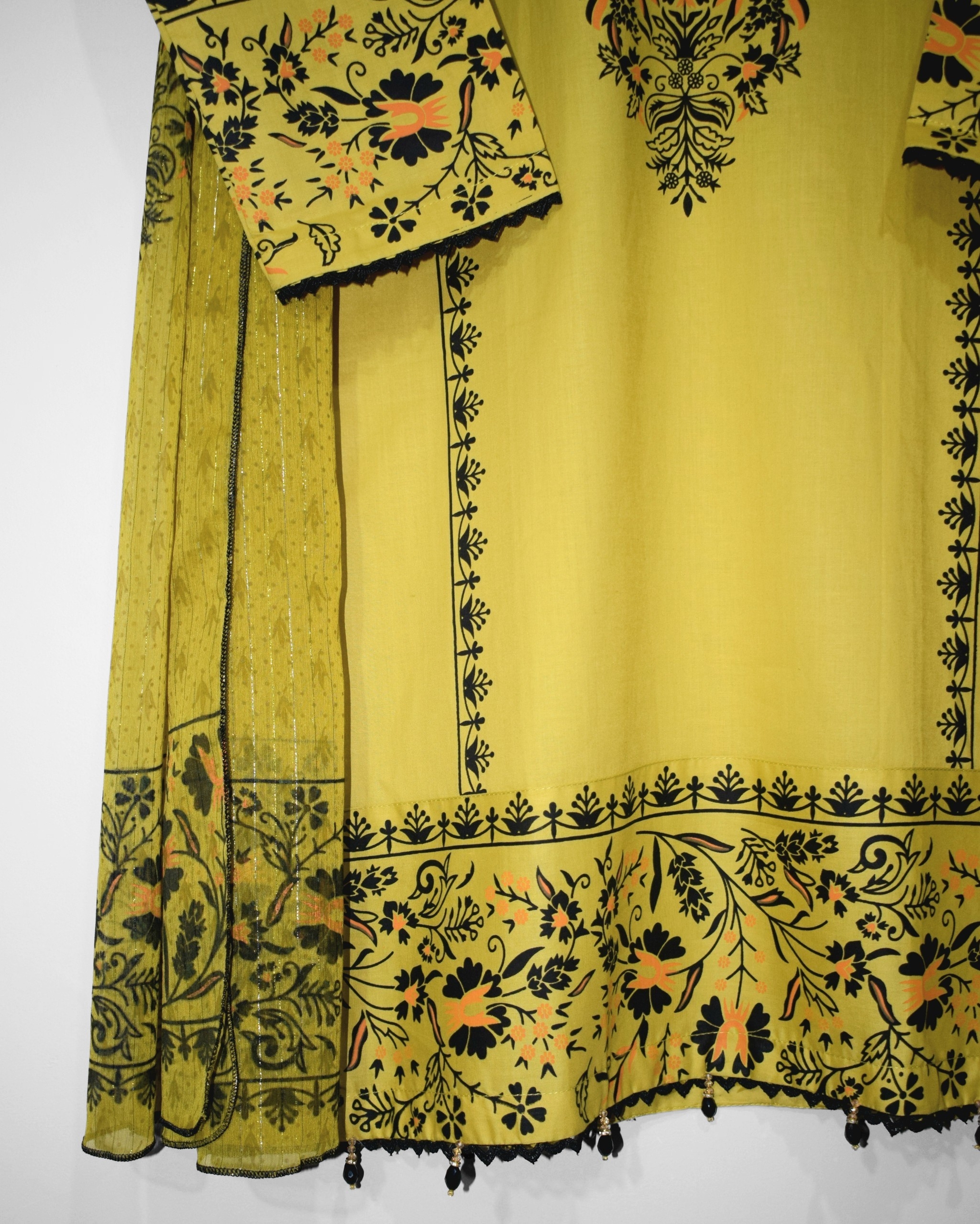 Dhani – 3 Piece Lawn Suit with Palazzo & Chiffon Dupatta | Eid ’26 - Image 3