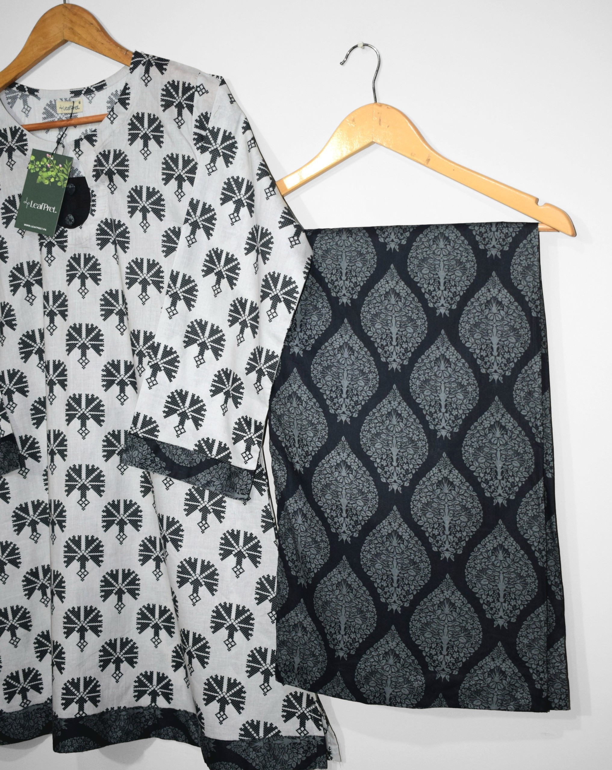Digital printed lawn palazzo pants with charcoal floral pattern designed for comfortable stylish summer stitched suit in Pakistan
