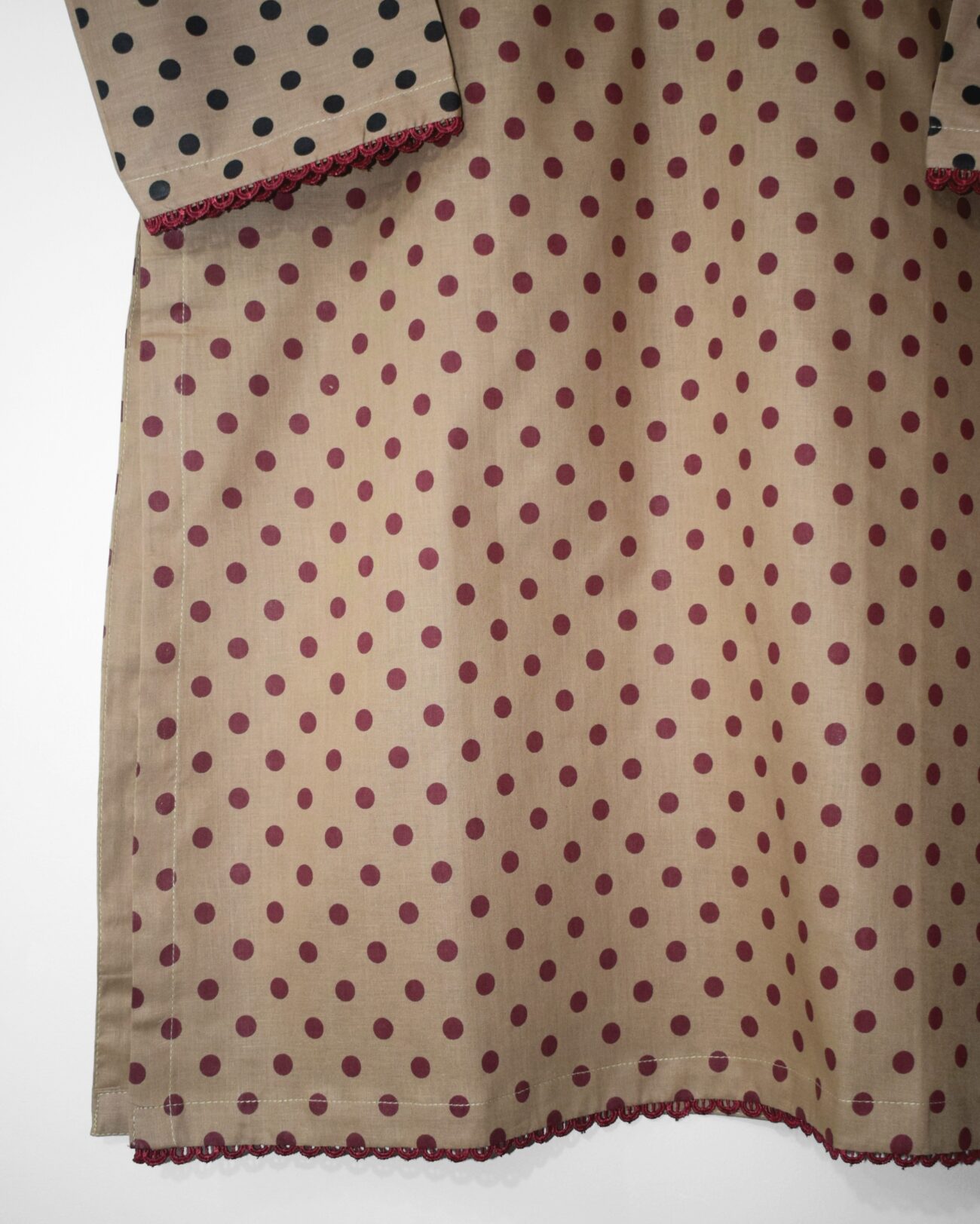 Dot lawn shirt daman detailing